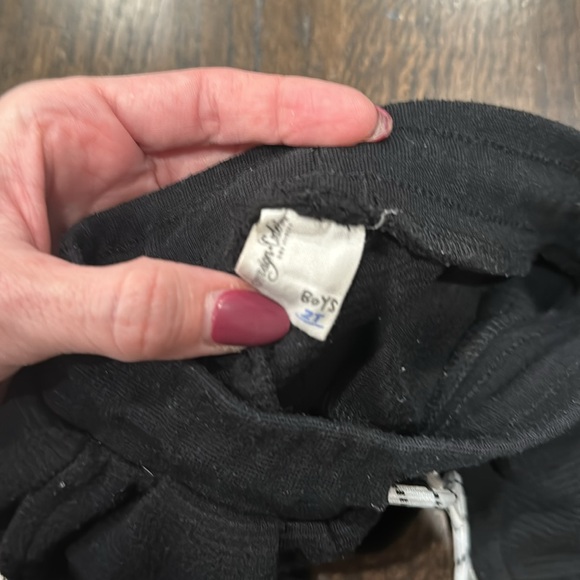 Sovereign code black joggers 2t - Picture 2 of 3